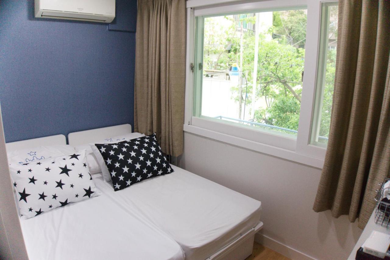 G-Star Guesthouse Seoul Bagian luar foto