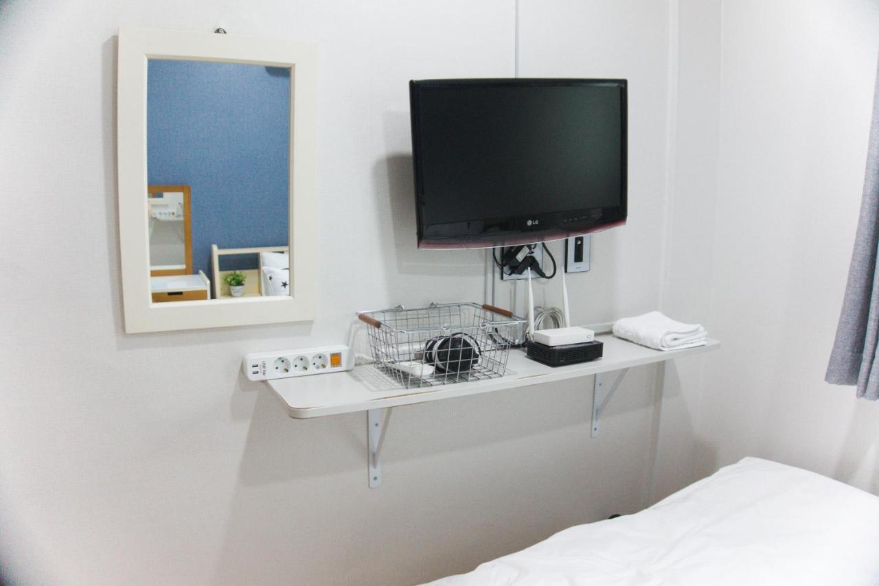 G-Star Guesthouse Seoul Bagian luar foto