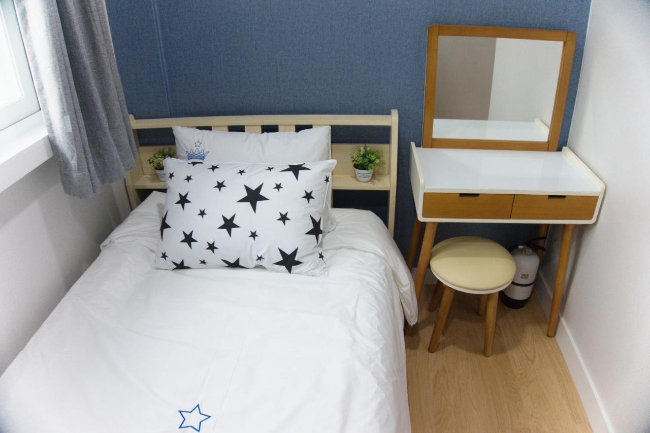 G-Star Guesthouse Seoul Bagian luar foto
