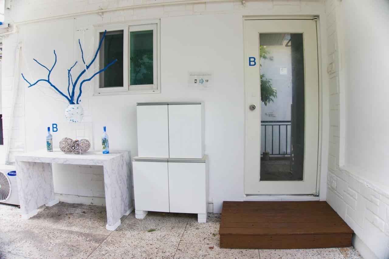 G-Star Guesthouse Seoul Bagian luar foto